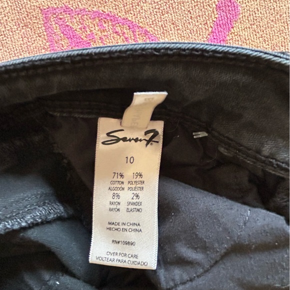 Seven7 Booty-Shaper Stretchy Skinny Jeans in Black - size 10 - Picture 8 of 14